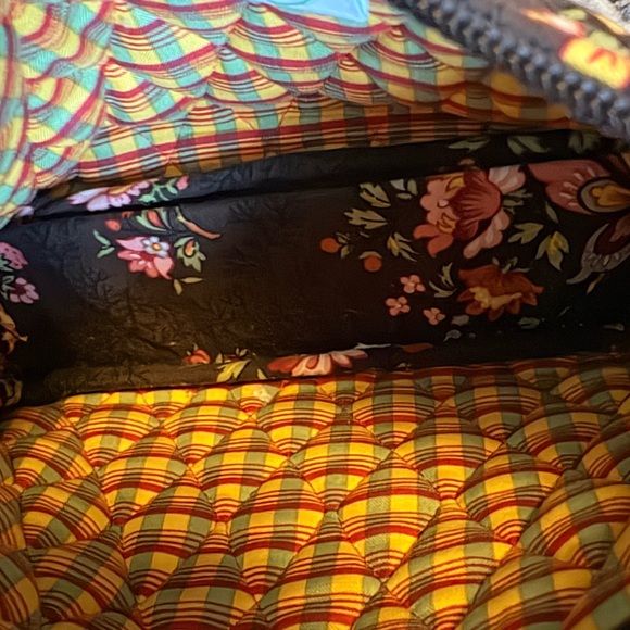 Vera Bradley Vibrant Floral Crossbody Bag | Quilted Fabric Shoulder Bag - Picture 5 of 5
